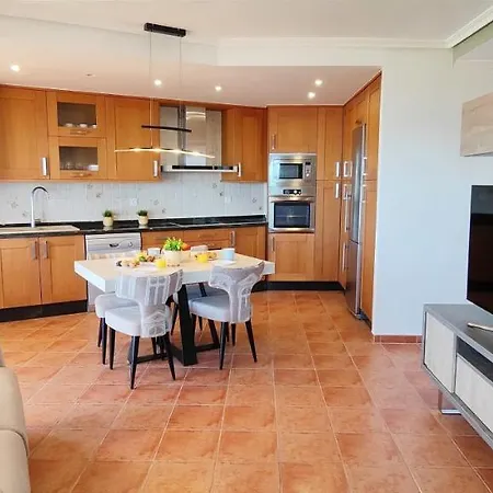 Catamaran Ii By Costa Appartement